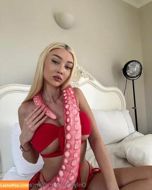 francesbentleyy photo #0046