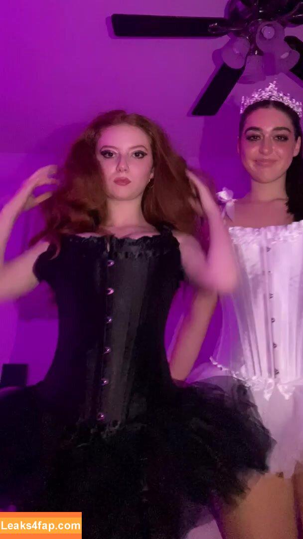 Francesca Capaldi / francescacapaldi слитое фото фото #0244