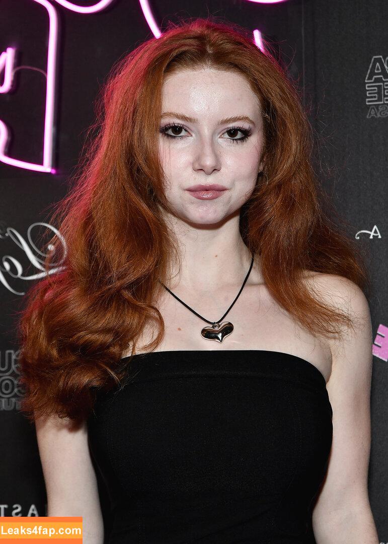 Francesca Capaldi / francescacapaldi слитое фото фото #0256