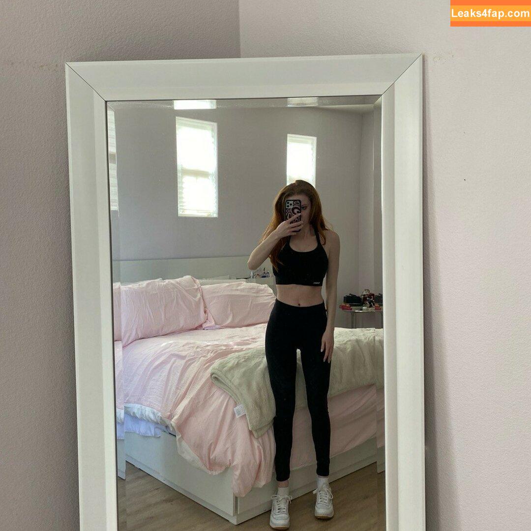 Francesca Capaldi / francescacapaldi слитое фото фото #0316