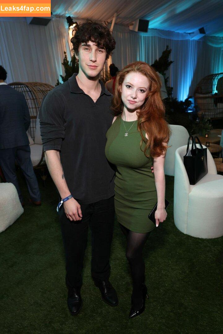 Francesca Capaldi / francescacapaldi слитое фото фото #0361