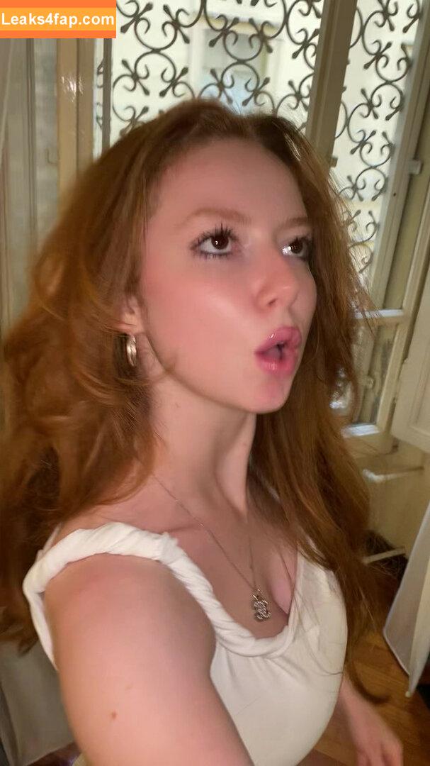 Francesca Capaldi / francescacapaldi слитое фото фото #0368