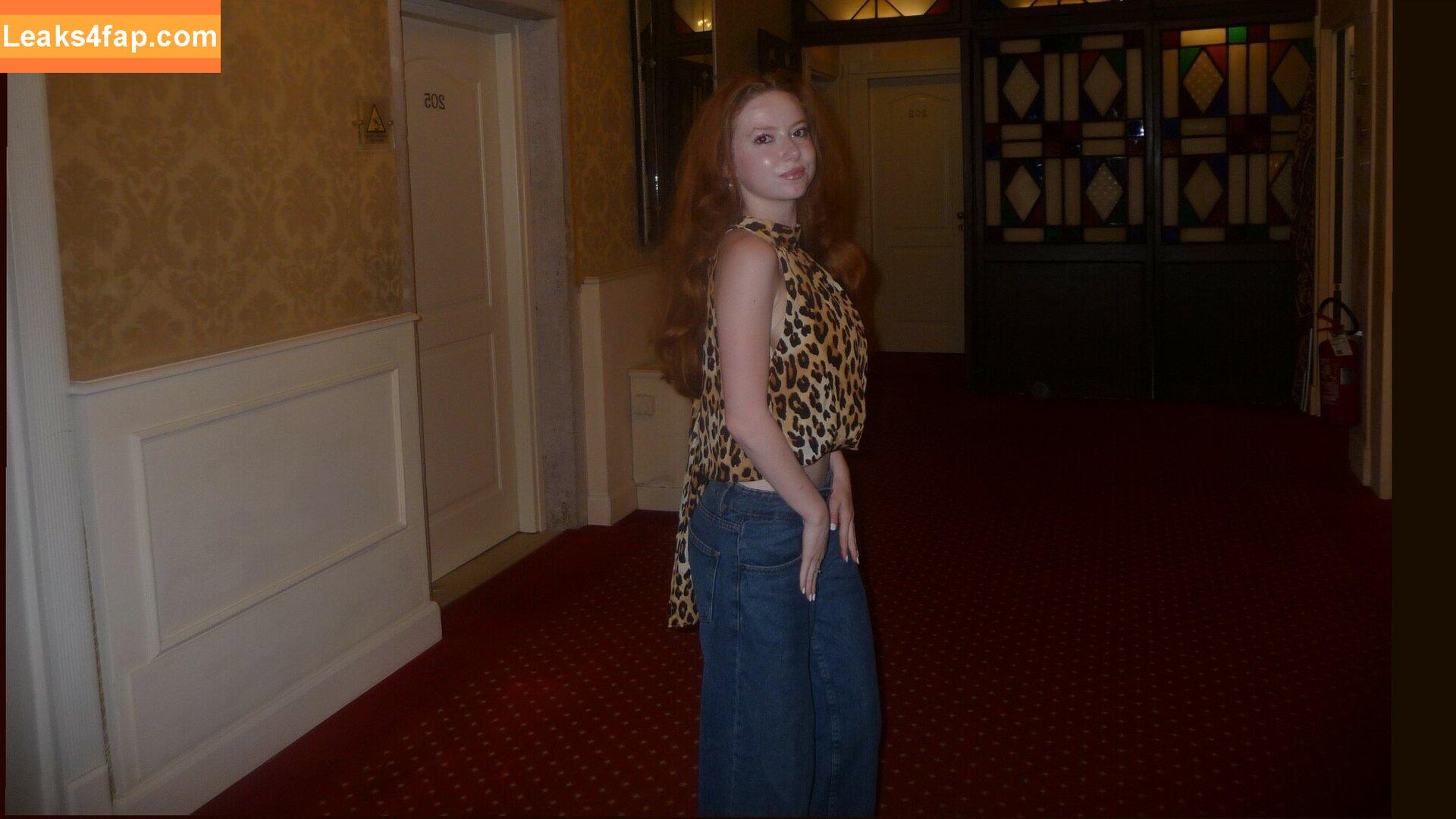 Francesca Capaldi / francescacapaldi слитое фото фото #0384