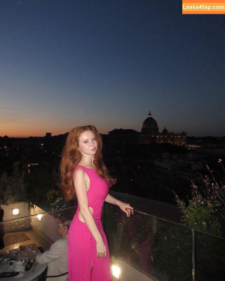 Francesca Capaldi / francescacapaldi слитое фото фото #0391