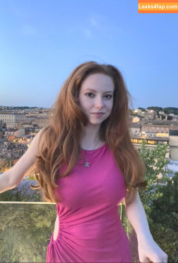 Francesca Capaldi / francescacapaldi слитое фото фото #0953