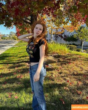 Francesca Capaldi фото #0033