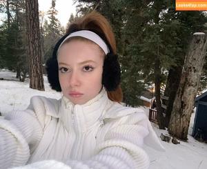 Francesca Capaldi фото #0123