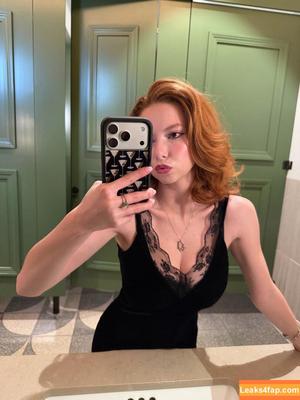 Francesca Capaldi photo #1070