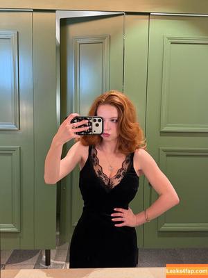 Francesca Capaldi photo #1072