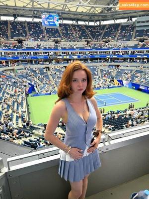 Francesca Capaldi photo #1128