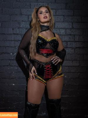 Frankie B photo #0019