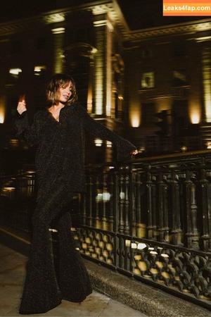 Frankie Bridge photo #0218