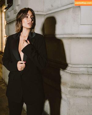 Frankie Bridge photo #0241