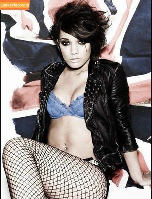 Frankie Bridge photo #0376