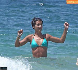 Frankie Bridge photo #0528