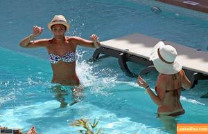 Frankie Bridge photo #0566