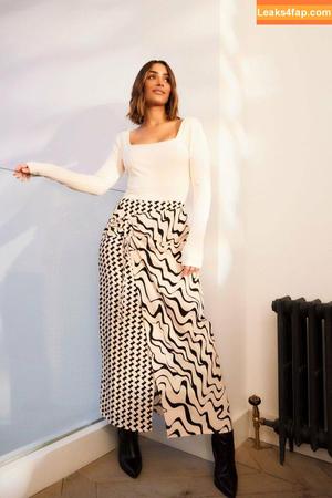 Frankie Bridge photo #0625