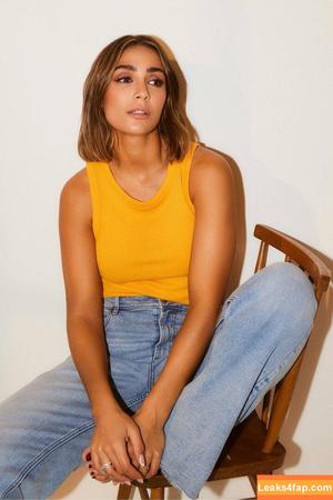 Frankie Bridge photo #0718