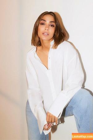 Frankie Bridge photo #0725