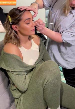 Frankie Bridge photo #0774