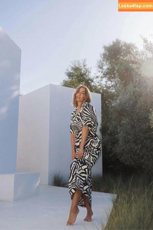 Frankie Bridge photo #0857