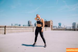 Frankie Bridge photo #0882