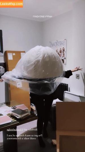 Frankie Bridge photo #1488