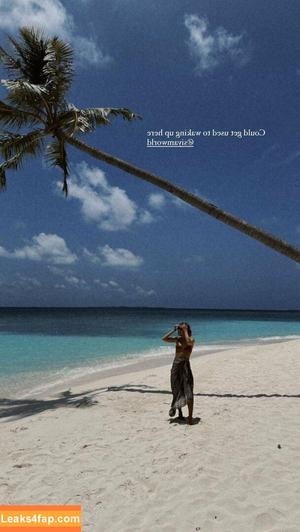 Frankie Bridge photo #1719