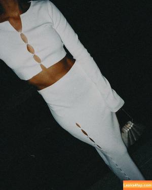 Frankie Bridge photo #1766