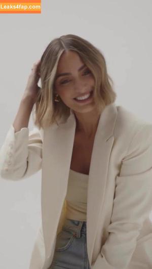 Frankie Bridge photo #1843