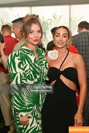 Frankie Bridge photo #1914