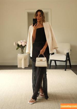 Frankie Bridge photo #1933