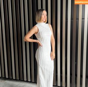 Frankie Bridge photo #1965