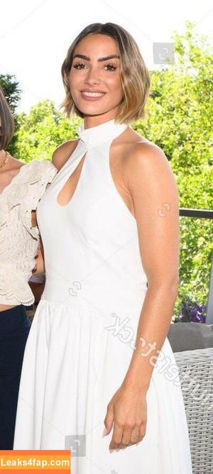 Frankie Bridge photo #1979