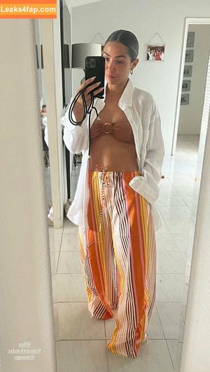 Frankie Bridge photo #2002