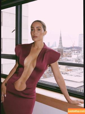Frankie Bridge photo #2864
