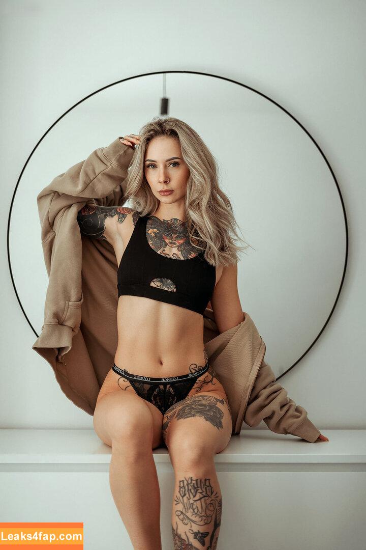 Franzi Paula / franzipaula / Franziiska_Paula / franziipaula / franzipaula leaked photo photo #0001