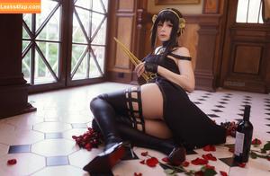 Fraulein Milk photo #0112
