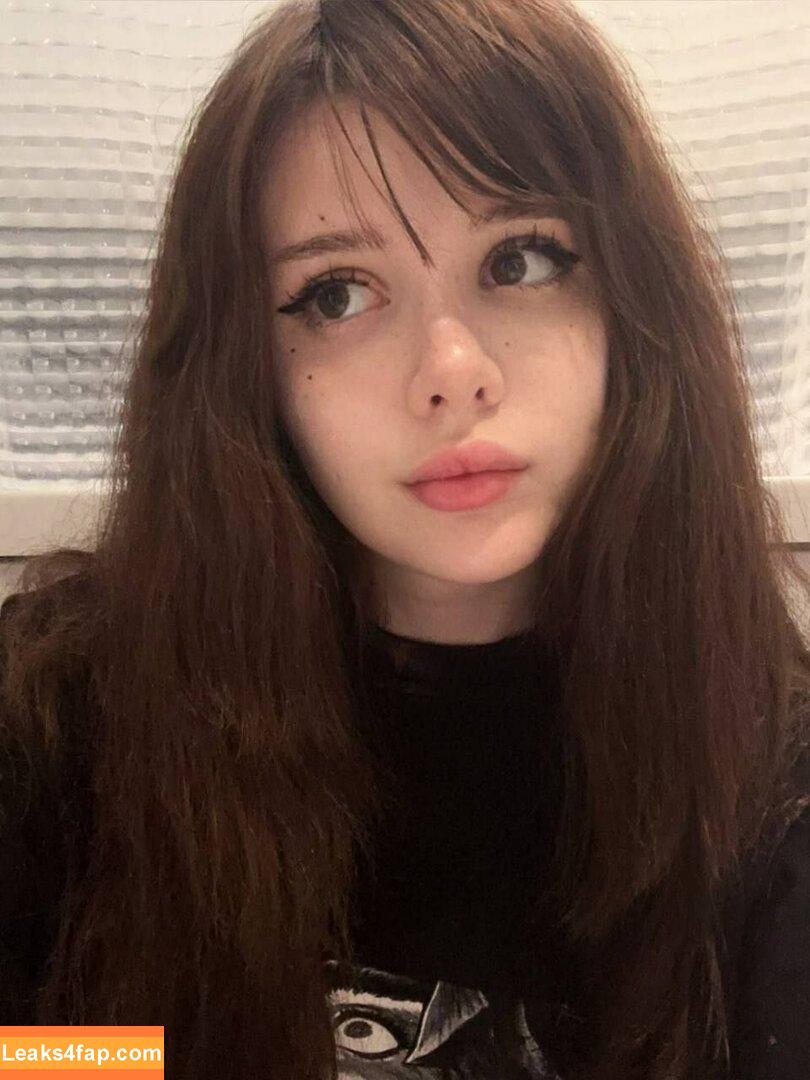 frauleinmilk / https: / suisai.uwu / suisaiuwu leaked photo photo #0351