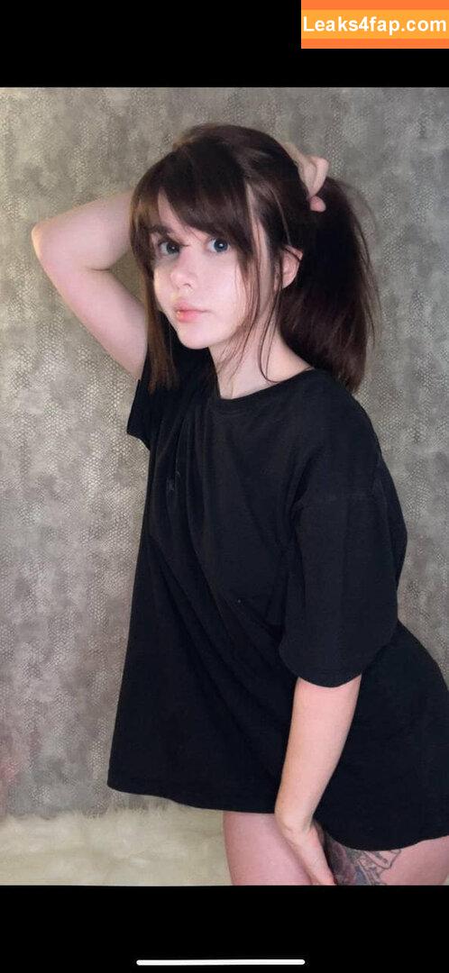 frauleinmilk / https: / suisai.uwu / suisaiuwu leaked photo photo #0393