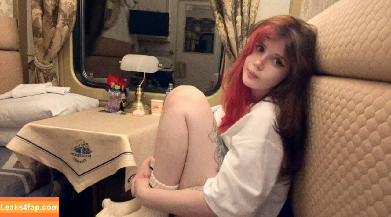 frauleinmilk / https: / suisai.uwu / suisaiuwu leaked photo photo #0688