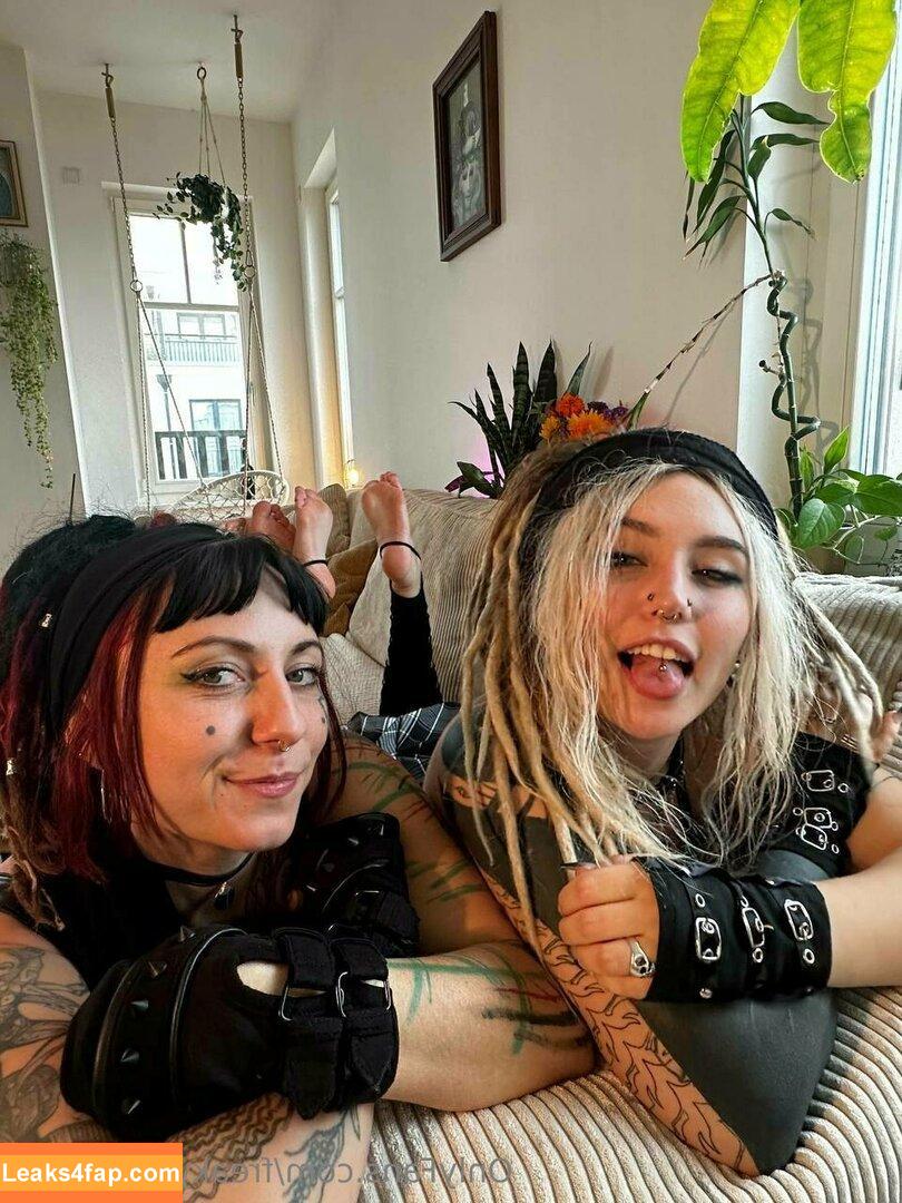 freakyfjonda / freakyfjondaxxx / freakyfreda leaked photo photo #0211