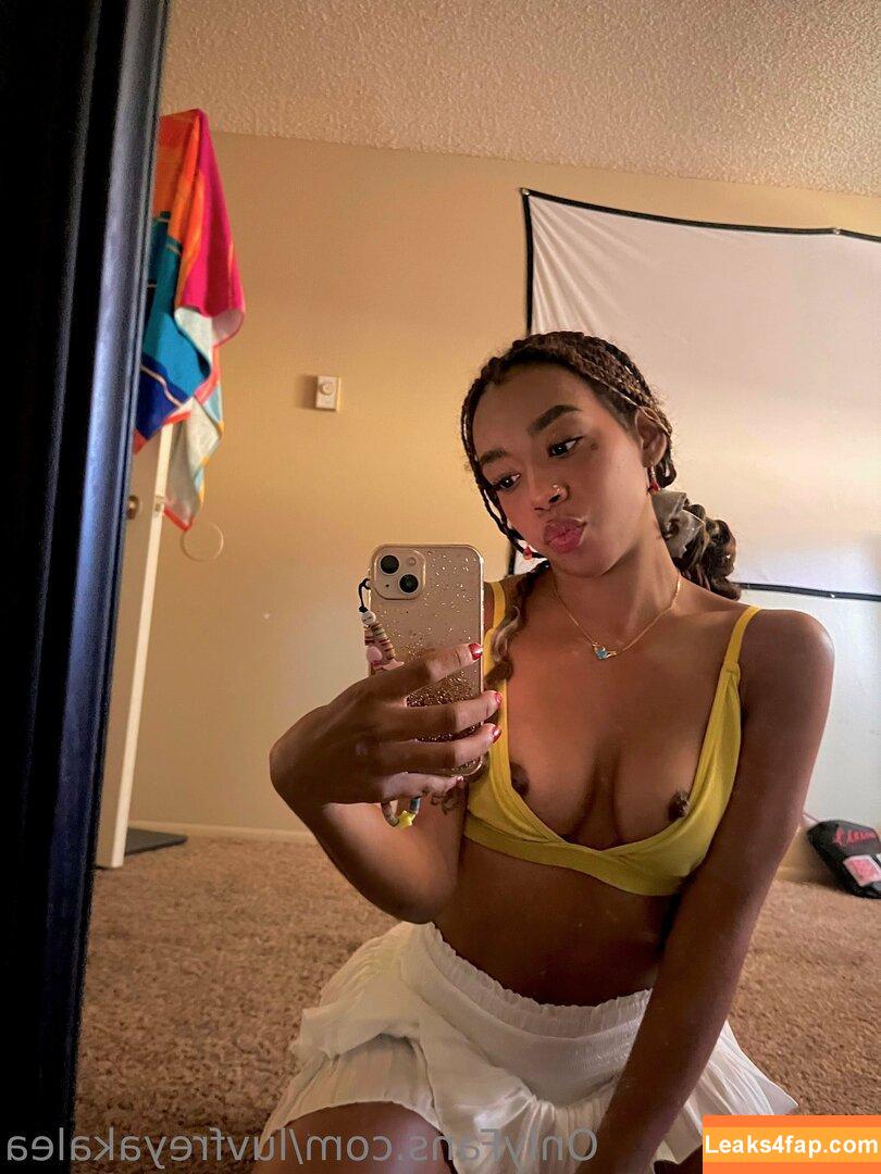 freakyfreyak /  leaked photo photo #0019