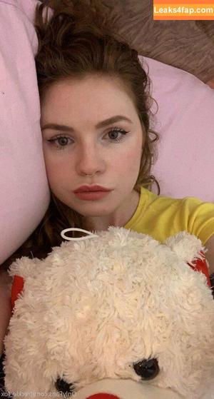 freckle_fox photo #0038