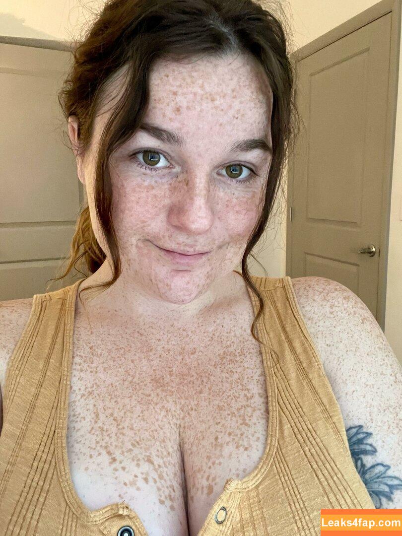 Freckled Baby / freckledbabyy / freckledbabyy ? leaked photo photo #0003