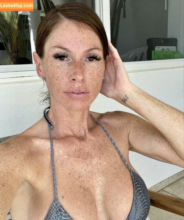 freckledmommi /  leaked photo photo #0026