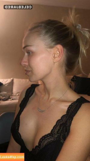 Frederikke Bach photo #0036