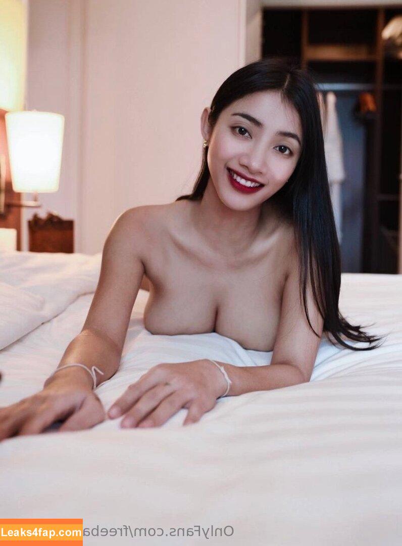 freebaddieebabe /  leaked photo photo #0182