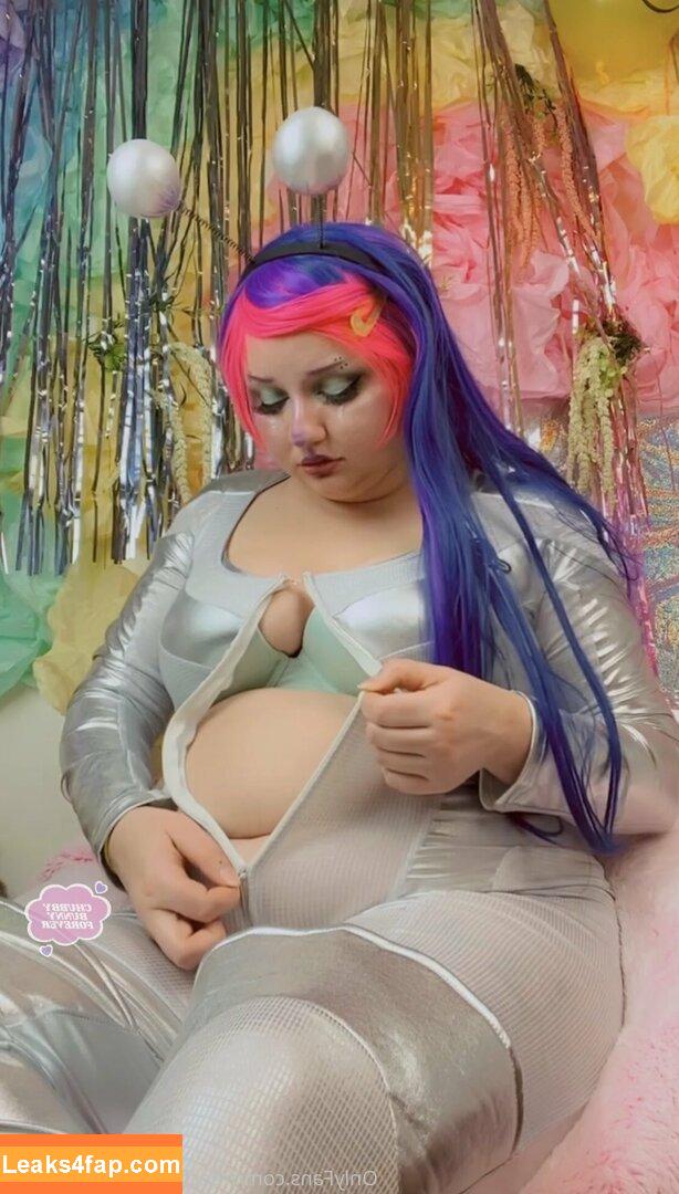 freebigbunnybelly / thebellebunny leaked photo photo #0050
