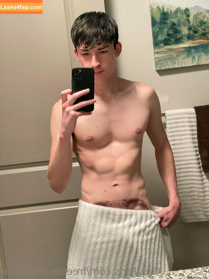 freedevinholtxxx /  leaked photo photo #0008